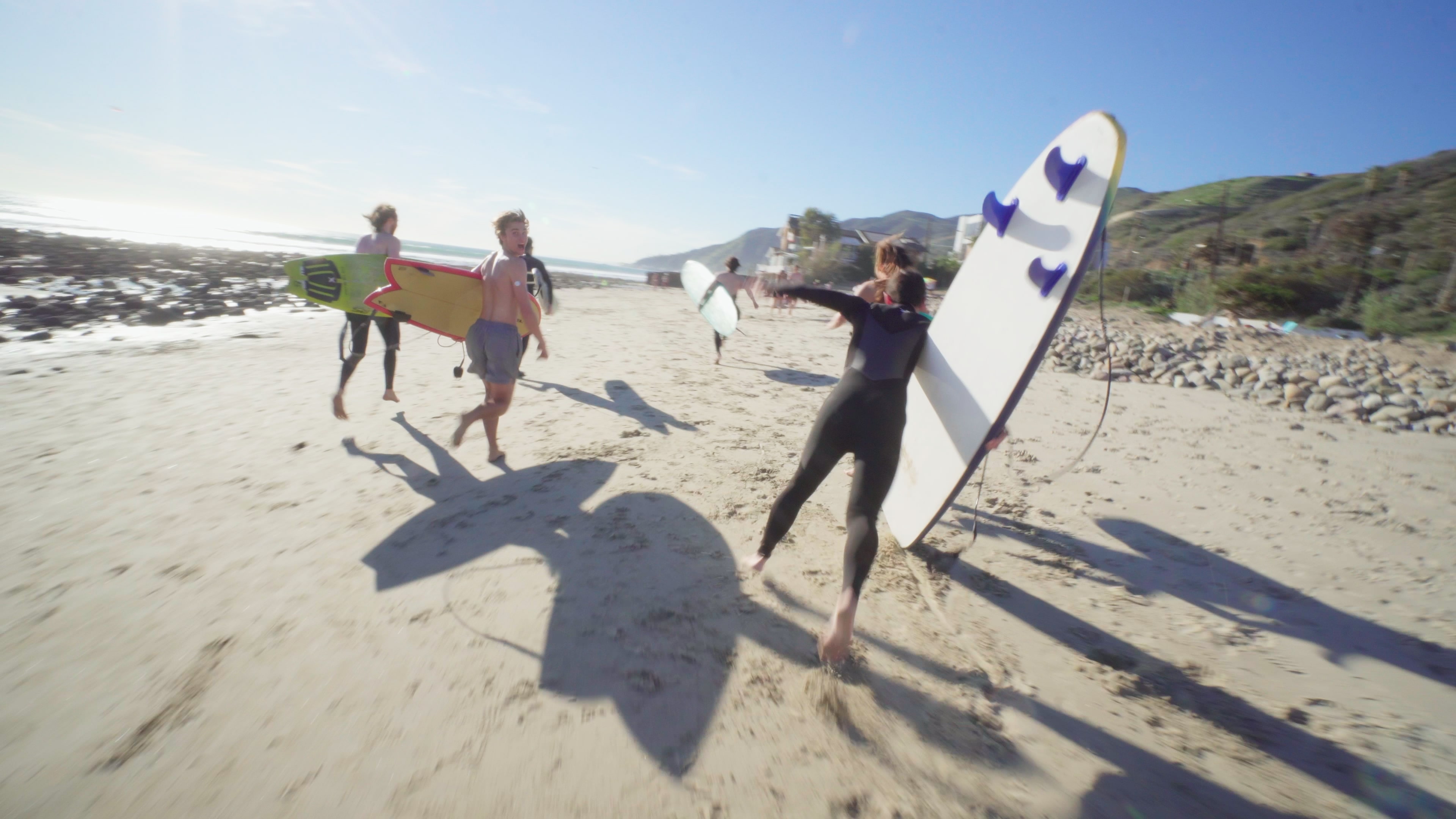 PROJECT: POINT BREAK - FRIENDS OF DIRECTOR: EZEKIEL REED PRODUCTION: ADONIS VISUALS DOP: DEVON DONIS FORMAT: MUSIC VIDEO SHOT ON: SONY FX9 WITH ZEISS CP.2